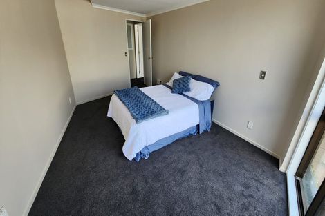 Photo of property in 9 Rangitane Street, Maupuia, Wellington, 6022