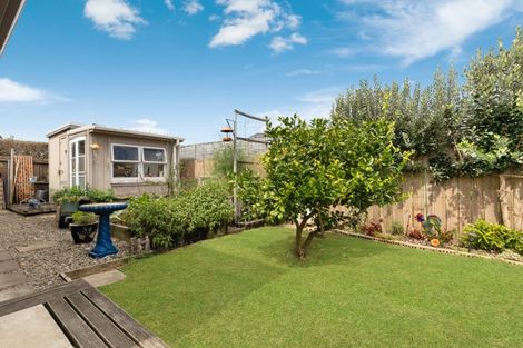 Photo of property in 7 Patu Way, Patumahoe, Pukekohe, 2679