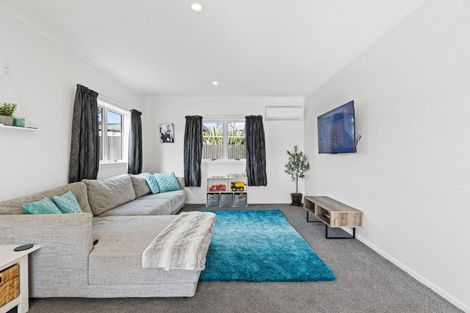 Photo of property in 2 Goodwin Street, Tirau, 3410