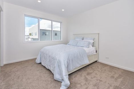 Photo of property in 16 Milano Boulevard, Karaka, Papakura, 2113