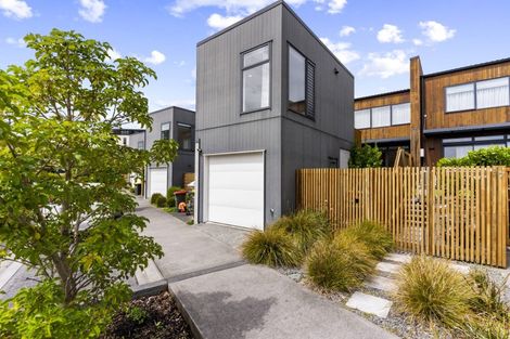 Photo of property in 9 Hudson Bay Road, Hobsonville, Auckland, 0616