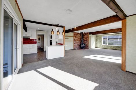 Photo of property in 54 Ketemarae Road, Normanby, Hawera, 4614