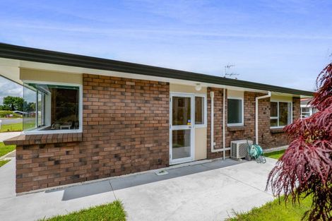 Photo of property in 77 Ariel Street, Stratford, 4332