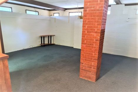 Photo of property in 1 Malters Place, Browns Bay, Auckland, 0630