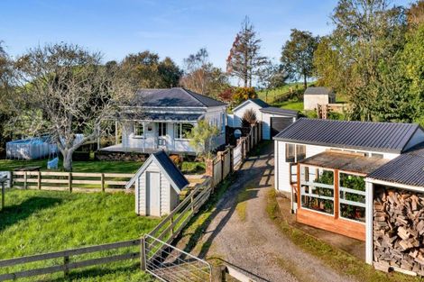 Photo of property in 295 Skinner Road, Bird Road, Stratford, 4393