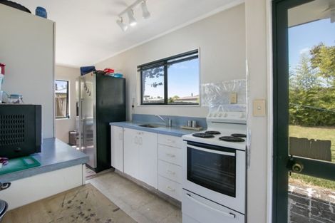 Photo of property in 4 Katterns Street, Katikati, 3129