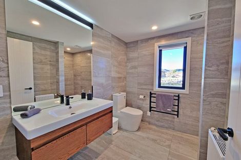 Photo of property in 16 Mistake Drive, Lake Tekapo, 7999