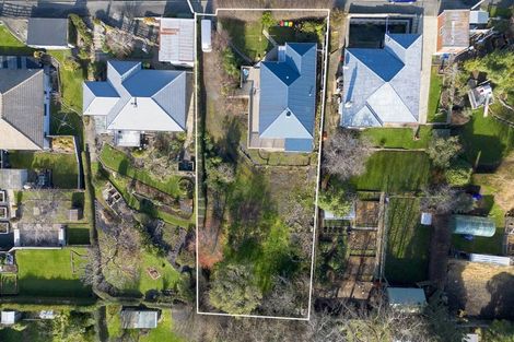 Photo of property in 82 District Road, Green Island, Dunedin, 9018