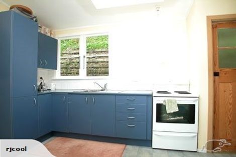 Photo of property in 1/12 Myrtle Crescent, Mount Cook, Wellington, 6021