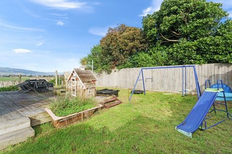 Photo of property in 9 Yates Street, Otaki Beach, Otaki, 5512
