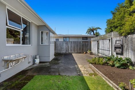 Photo of property in 27 Beach Street, Whakatane, 3120