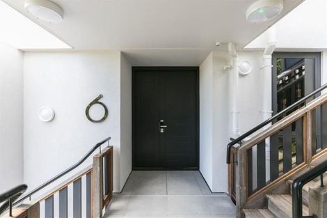 Photo of property in 6/308 Oriental Parade, Oriental Bay, Wellington, 6011