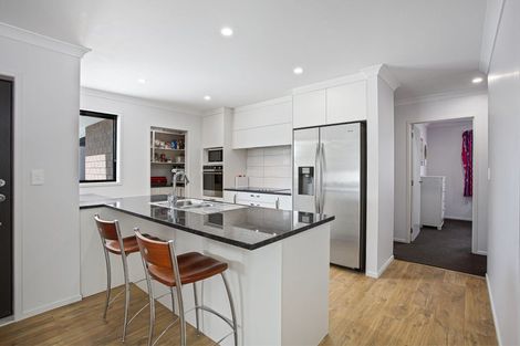 Photo of property in 59 Marendellas Drive, Bucklands Beach, Auckland, 2014