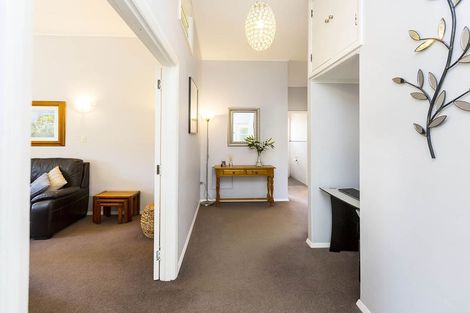 Photo of property in 17 Kiwi Street, Heretaunga, Upper Hutt, 5018