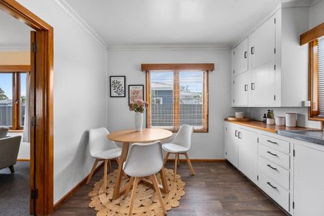 Photo of property in 256 Kennedy Road, Onekawa, Napier, 4110