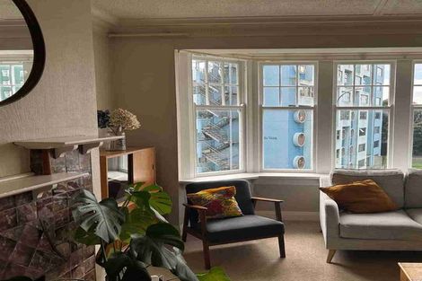 Photo of property in Pukehinau Flats, 4/1 Brooklyn Road, Mount Cook, Wellington, 6011