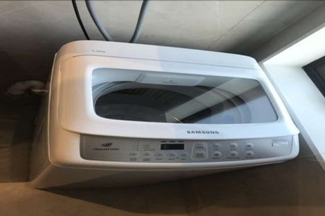 Photo of property in 2 Veneta Close, Flat Bush, Auckland, 2019