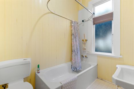 Photo of property in 3 Haywood Street, The Glen, Dunedin, 9011