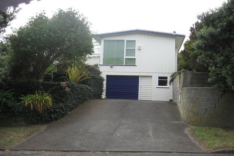 Photo of property in 5 Whareroa Road, Raumati South, Paraparaumu, 5032