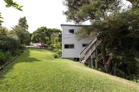 Photo of property in 1/26 Bryers Place, Bayview, Auckland, 0629