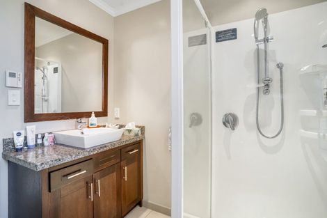 Photo of property in 12 Essex Street, Winton, 9720