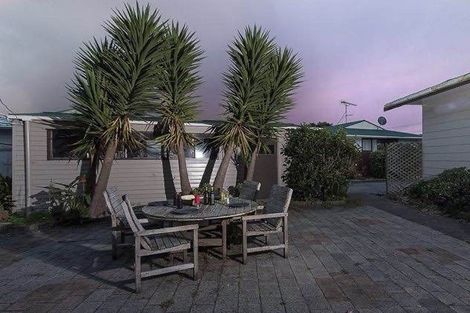 Photo of property in 49 Kaiwaka Road, Waiuku, 2123
