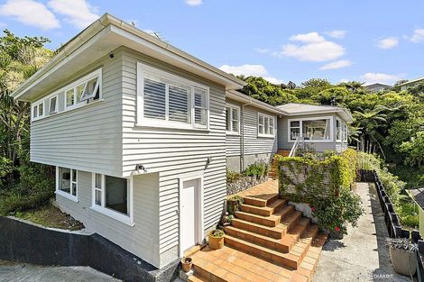 Photo of property in 34 Richmond Avenue, Karori, Wellington, 6012