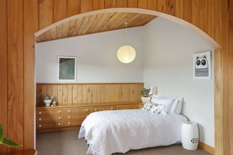 Photo of property in 23 Taioma Crescent, Te Atatu Peninsula, Auckland, 0610