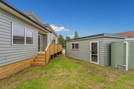 Photo of property in 21 Meadow Drive, Whitianga, 3510