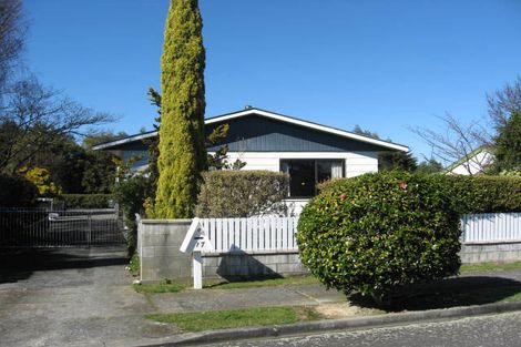 Photo of property in 17 Deller Drive, Carterton, 5713