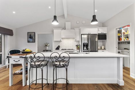 Photo of property in 28 Sunny Bay Road, Matua, Tauranga, 3110