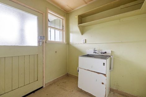 Photo of property in 8 Gardiner Place, Fairfield, Hamilton, 3214