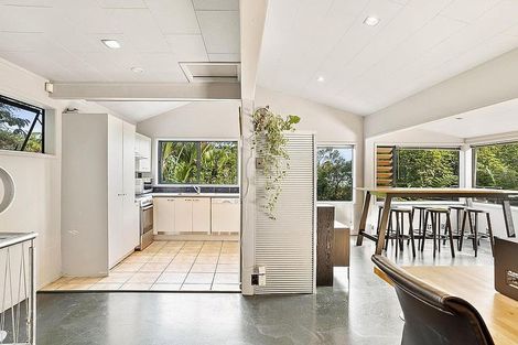 Photo of property in 395 Titirangi Road, Titirangi, Auckland, 0604