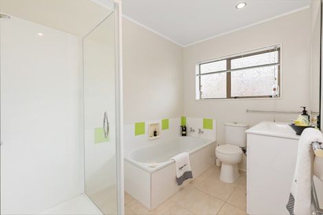 Photo of property in 1/20 Pine Road, Orewa, 0931