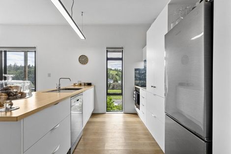 Photo of property in 62 Kingsdale Park Drive, Aokautere, Palmerston North, 4471