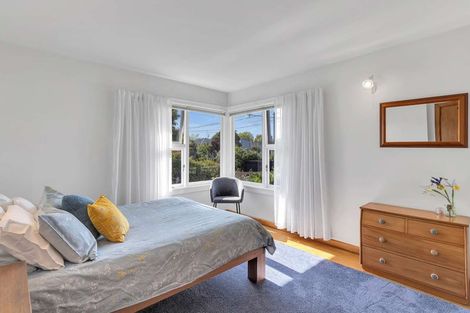 Photo of property in 10 Claxton Place, Saint Martins, Christchurch, 8022