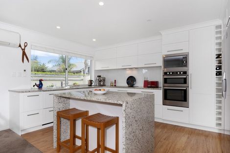 Photo of property in 8c Gane Place, Omokoroa, 3114