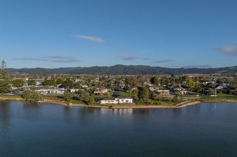 Photo of property in 96 Albert Street, Whitianga, 3510