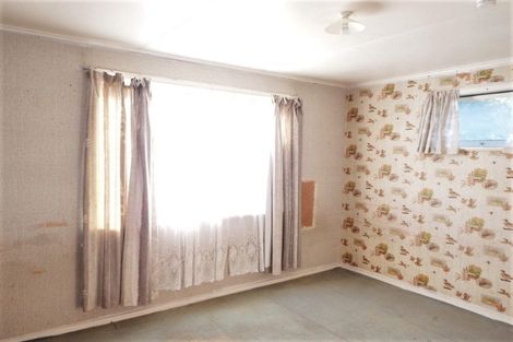 Photo of property in 15 Vera Street, Marton, 4710