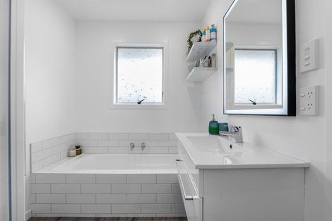 Photo of property in 500c Harewood Road, Harewood, Christchurch, 8051