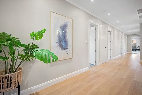 Photo of property in 56 Kewa Road, Albany Heights, Auckland, 0632