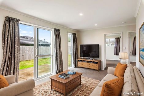 Photo of property in 92 Hinemoa Street, Levin, 5510