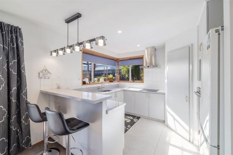 Photo of property in 24 Takaro Avenue, Sockburn, Christchurch, 8042