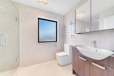 Photo of property in 4/2 Wood Street, Papakura, 2110