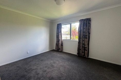 Photo of property in 21 Tranent Road, Mangere, Auckland, 2022