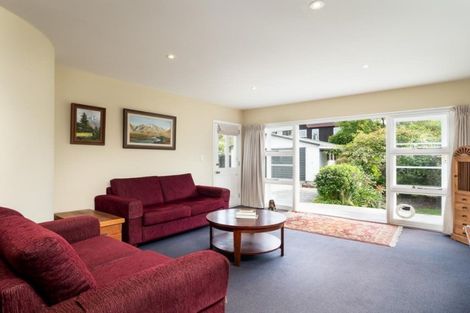 Photo of property in 2/49 Ashgrove Terrace, Somerfield, Christchurch, 8024