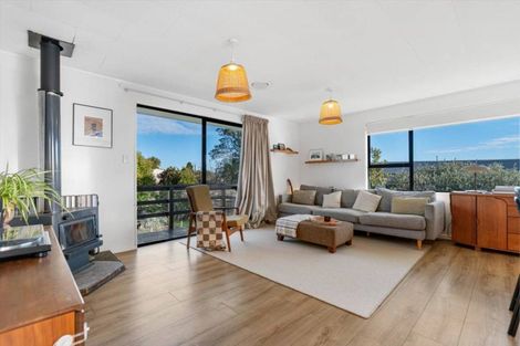Photo of property in 11 Whenuariri Place, Maketu, Te Puke, 3189