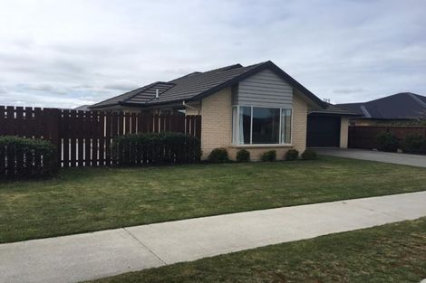 Photo of property in 6 Highworth Crescent, Rolleston, 7615