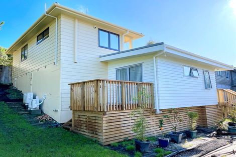 Photo of property in 14 Panzic Place, Glen Eden, Auckland, 0602