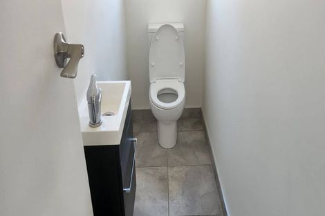 Photo of property in 43 Russleigh Drive, Dinsdale, Hamilton, 3204